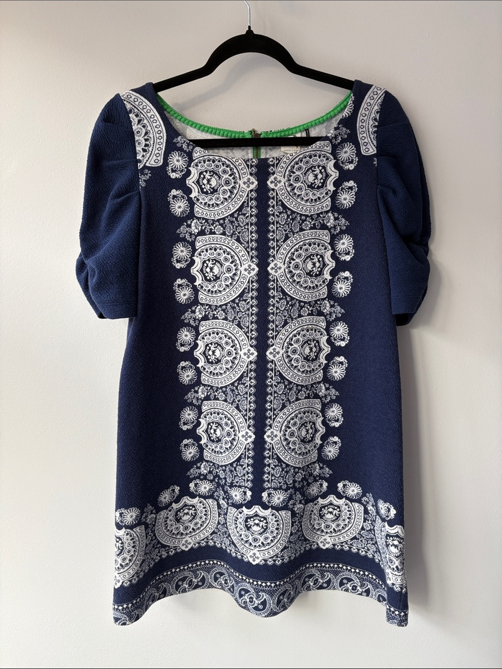 Chic Navy and White Patterned Mini Dress